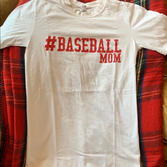 #Baseball Mom Custom T-Shirts - Picture 3 of 3
